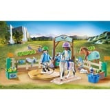 PLAYMOBIL 71637 Horses of Waterfall Moderne Reitschule, Konstruktionsspielzeug 