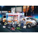 PLAYMOBIL 70936 City Action Rettungs-Fahrzeug: US Ambulance, Konstruktionsspielzeug Mit Licht und original US Rettungswagen-Sirenen-Sound