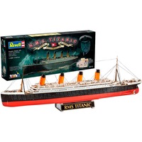 Revell Geschenkset "100 Jahre Titanic", Modellfahrzeug Maßstab: 1:400